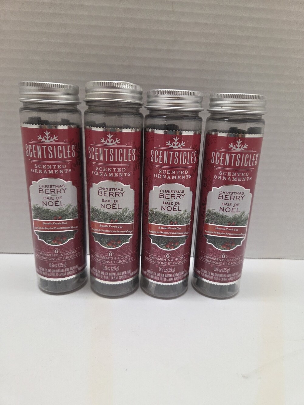 Scentsicles Christmas Berry Scented Ornaments Lot Of 4